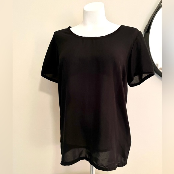 Soaked in Luxury Peek-T Luxuriously Soft Top - Picture 1 of 7